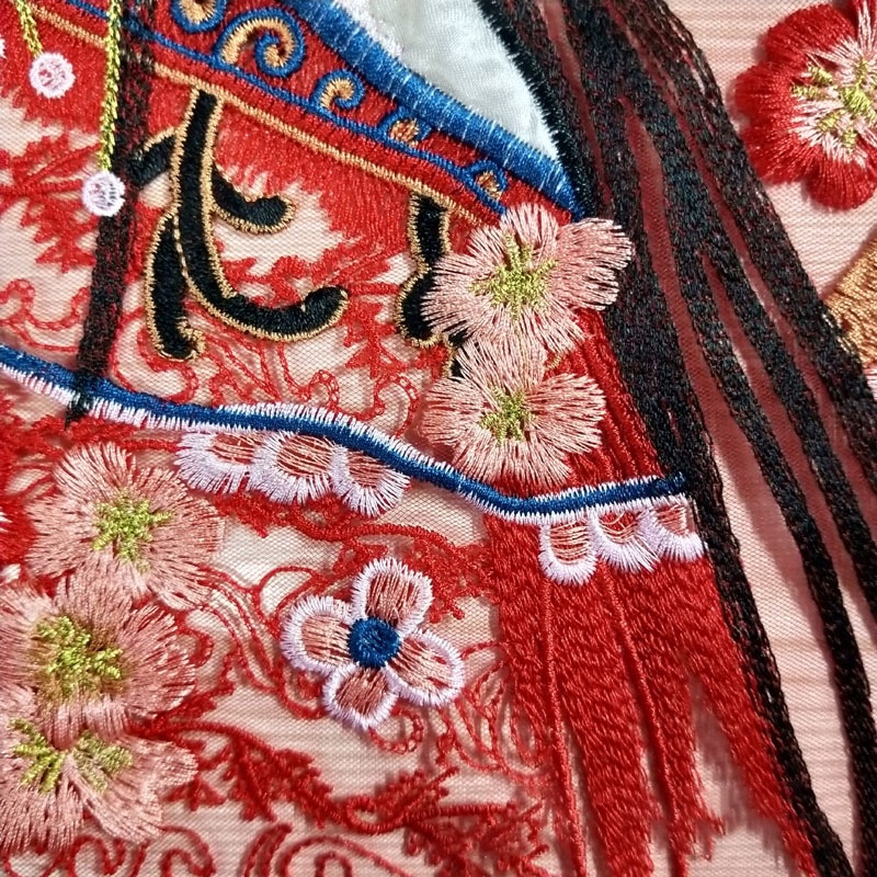 1 Sticker Ủi Thêu Hình Nhân Vật Opera Kích Thước 39 * 32CM