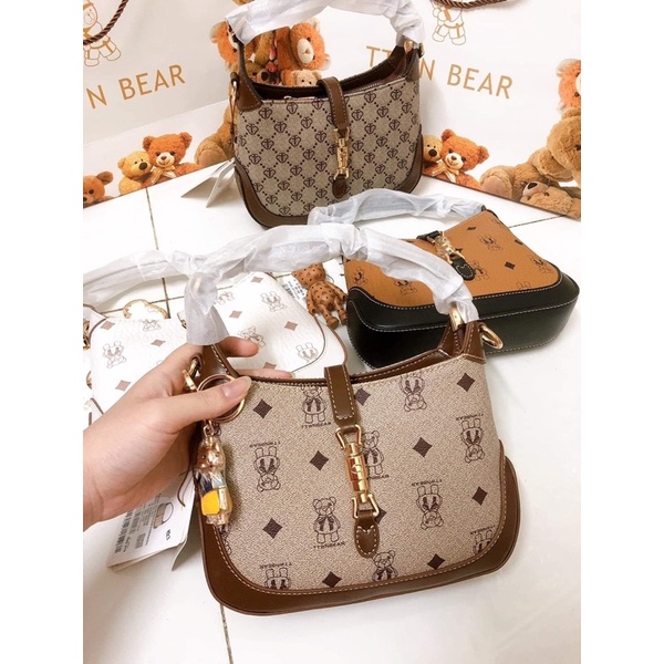 Túi bear ttwn quai tròn tặng kèm charm gấu