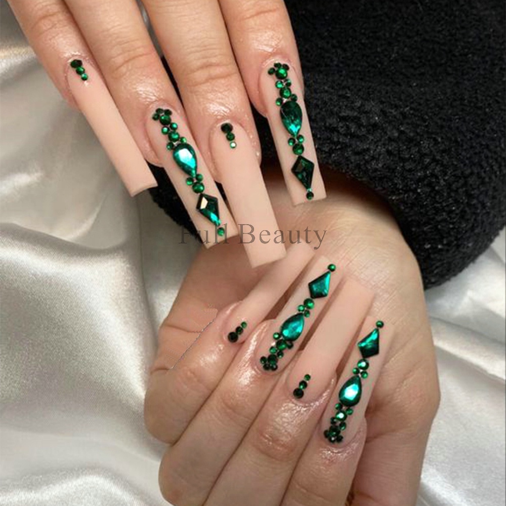 Hạt Đá Pha Lê 3D Màu Trắng Hình Trăng Sao Trái Tim Trang Trí Móng Tay Nghệ Thuật