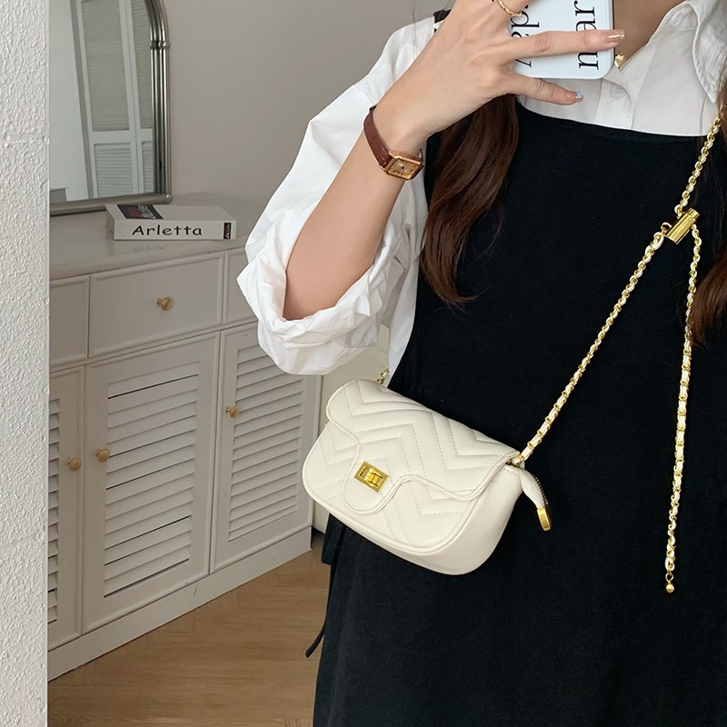 Túi Đeo Chéo Hình Vuông Cỡ Nhỏ Phối Dây Đeo Sợi Xích Thời Trang Mùa Hè Cho Nữ