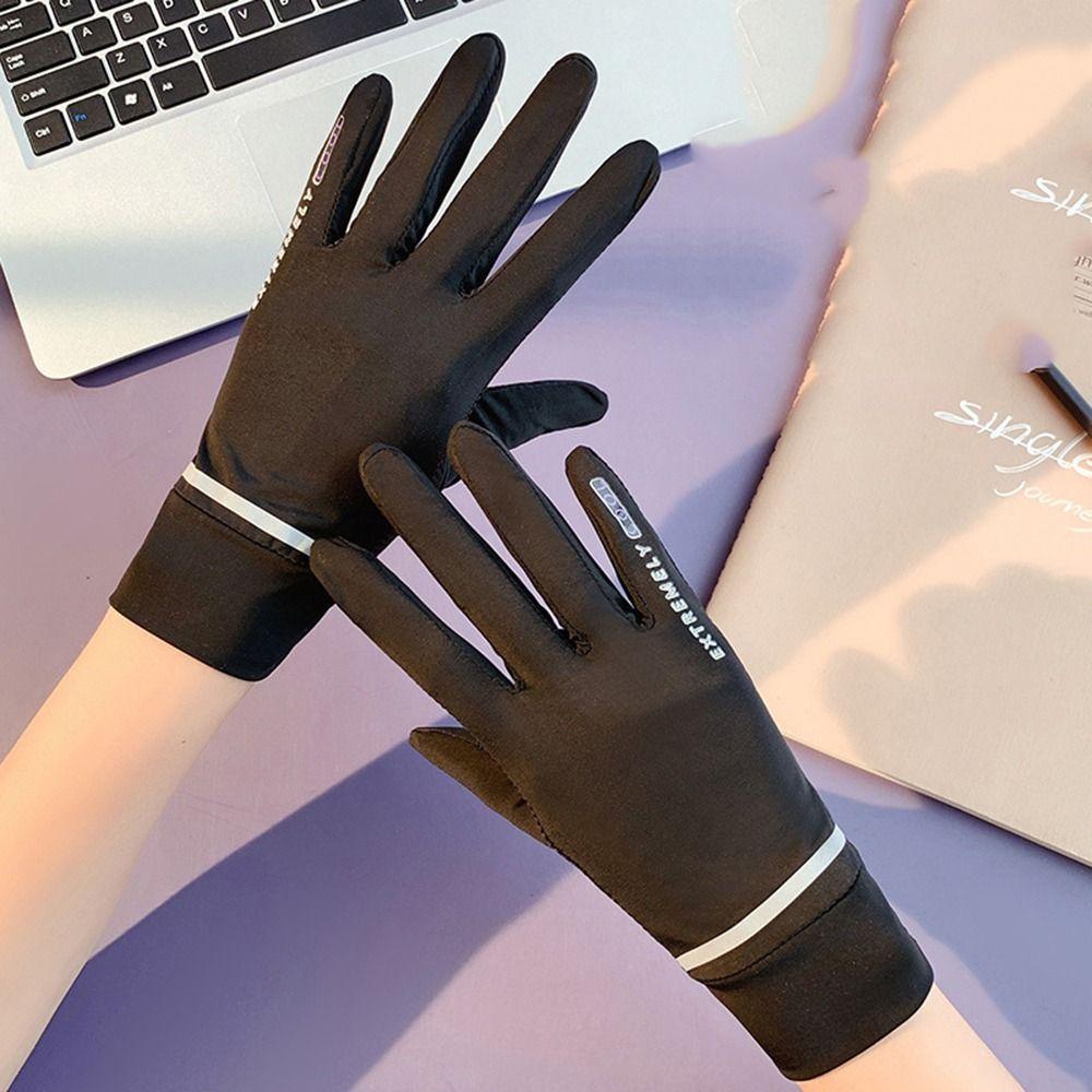 Găng Tay Lụa Lạnh Thoáng Khí Chạm Màn Hình Cảm Ứng DANILO Dành Cho Nam Nữ