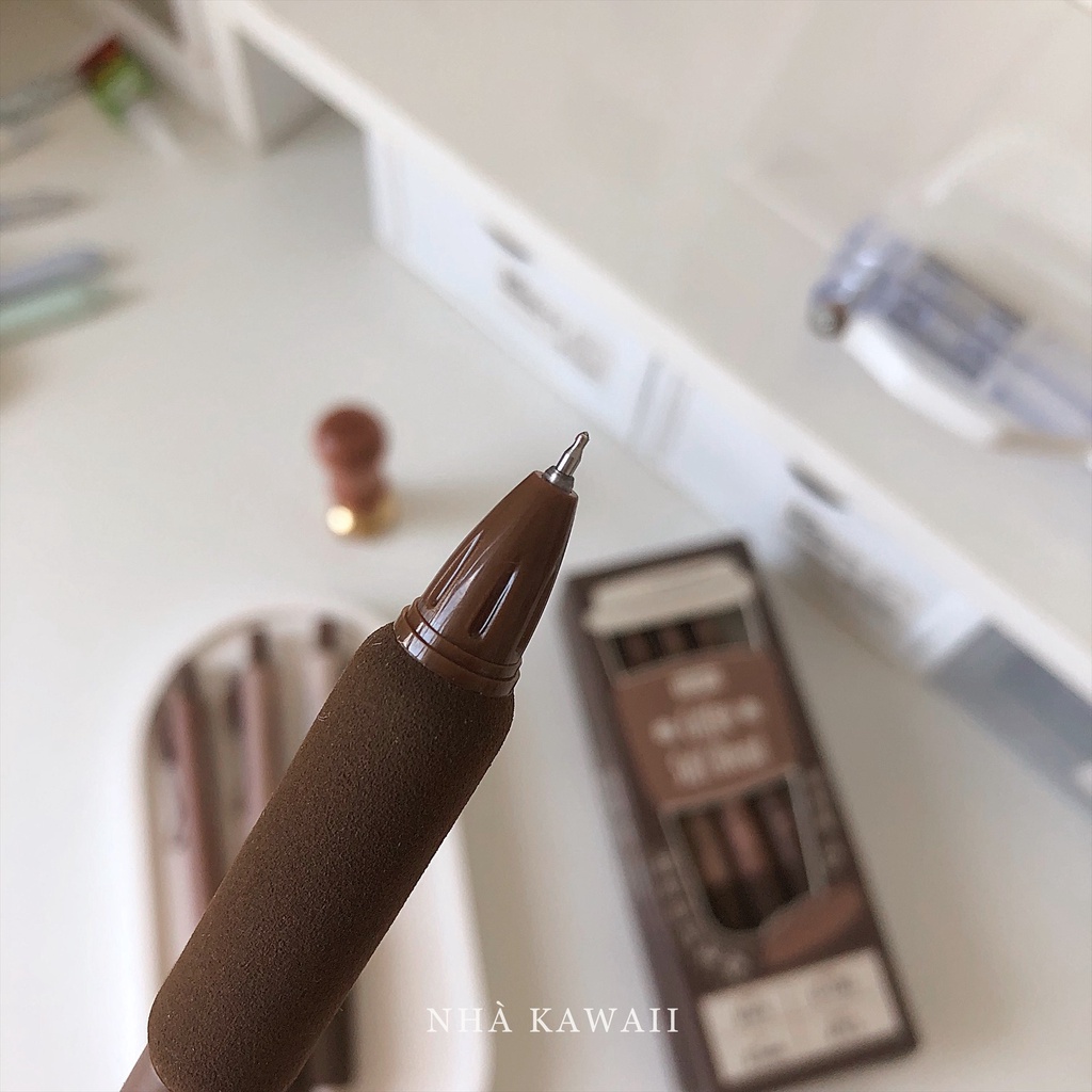 Bút gel đen Lopet Coffee có đệm tay siêu êm