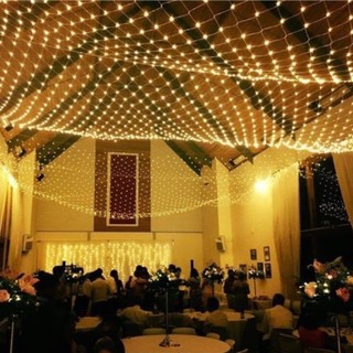 Đèn LED mắc lưới ánh sáng vàng lung linh trang trí quán cafe sân vườn, decor noel giáng sinh tết cực lung linh