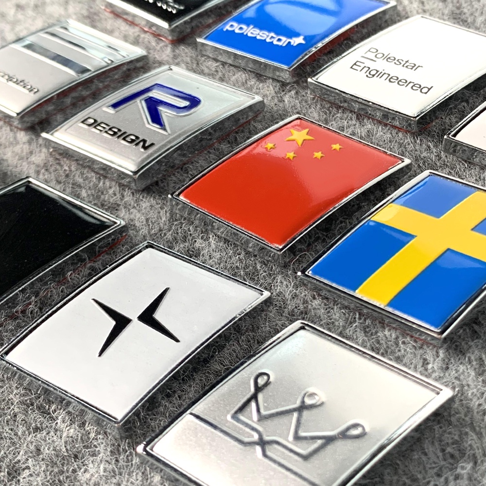 Miếng Dán Logo Bằng Hợp Kim Kẽm Trang Trí Thân Xe Hơi Volvo XC60 XC90 S90 XC40