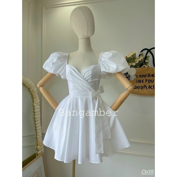 Váy Hoạ Tiết