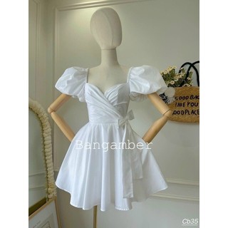 Váy hoạ tiết