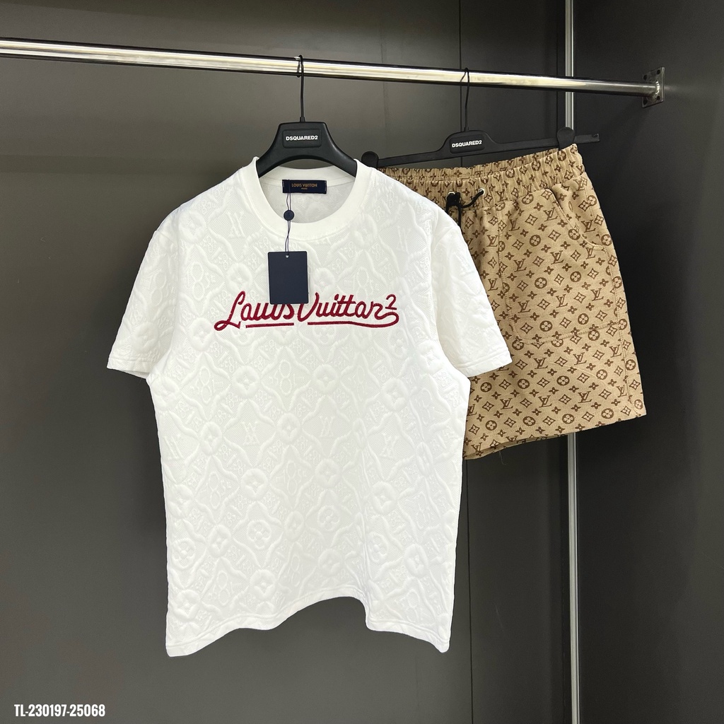 Đồ Bộ Nam Mùa Hè - BỘ Nam Quần Đùi Chữ In LV DẬP VÂN Unisex Chất Thun Cotton Co Dãn 4 Chiều.High Fashion