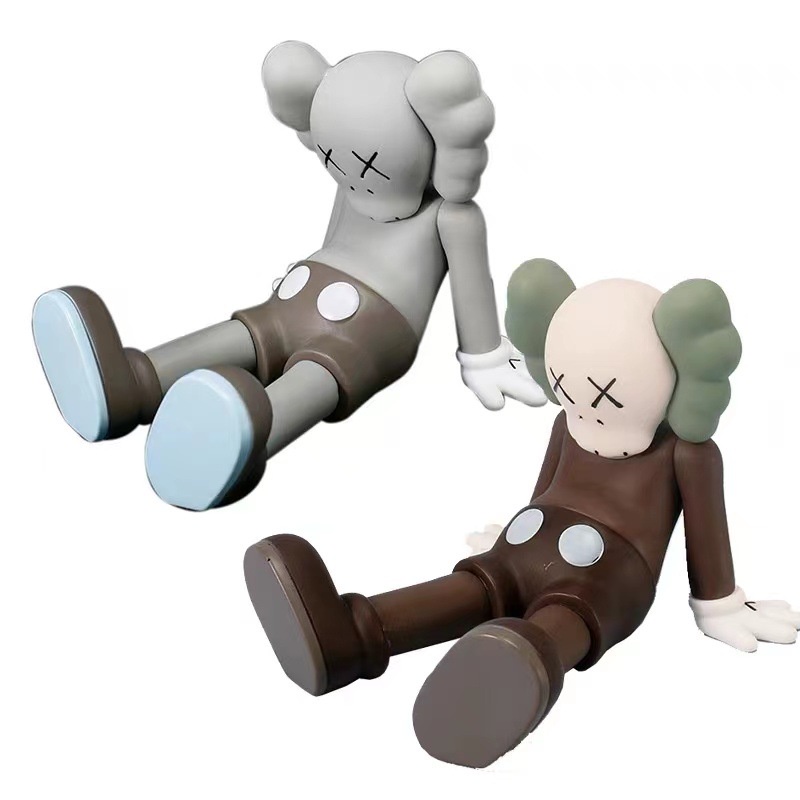 Mô hình trang trí xe oto búp bê Cowes - Figure Actio Kaws - Mô hình nhân vật Kaws
