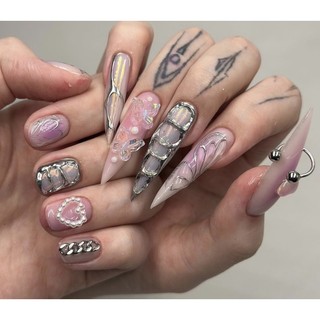 Nailbox thiết kế ( Bướm & khuyên )