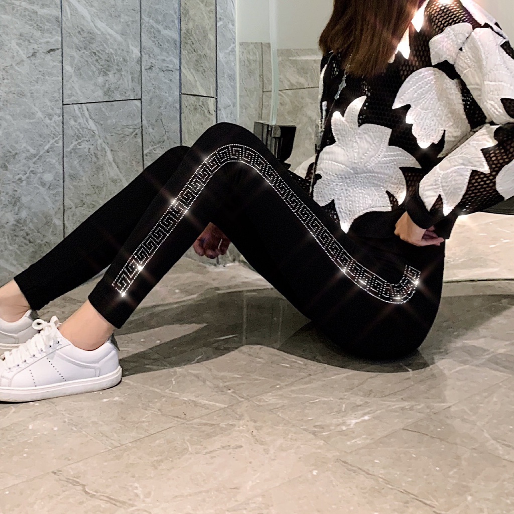 Quần Legging Lưng Cao Dáng Ôm Đính Đá Lấp Lánh Cá Tính