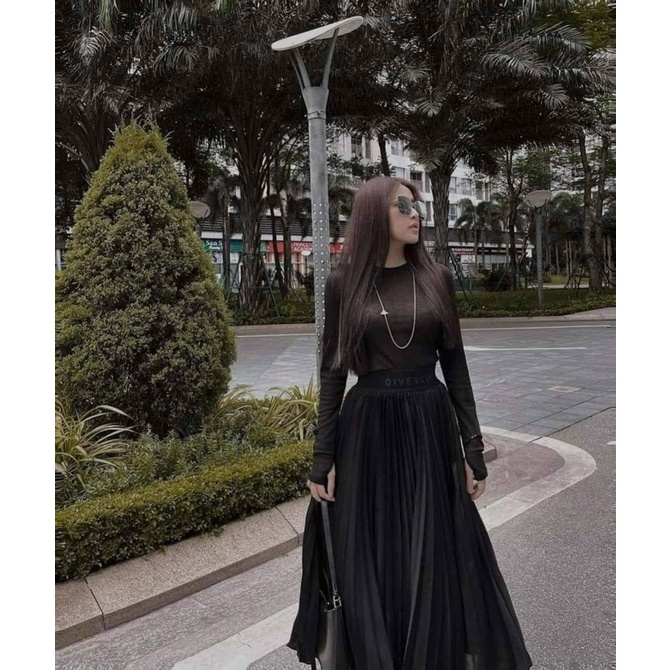 Chân váy xếp ly gyvenchy