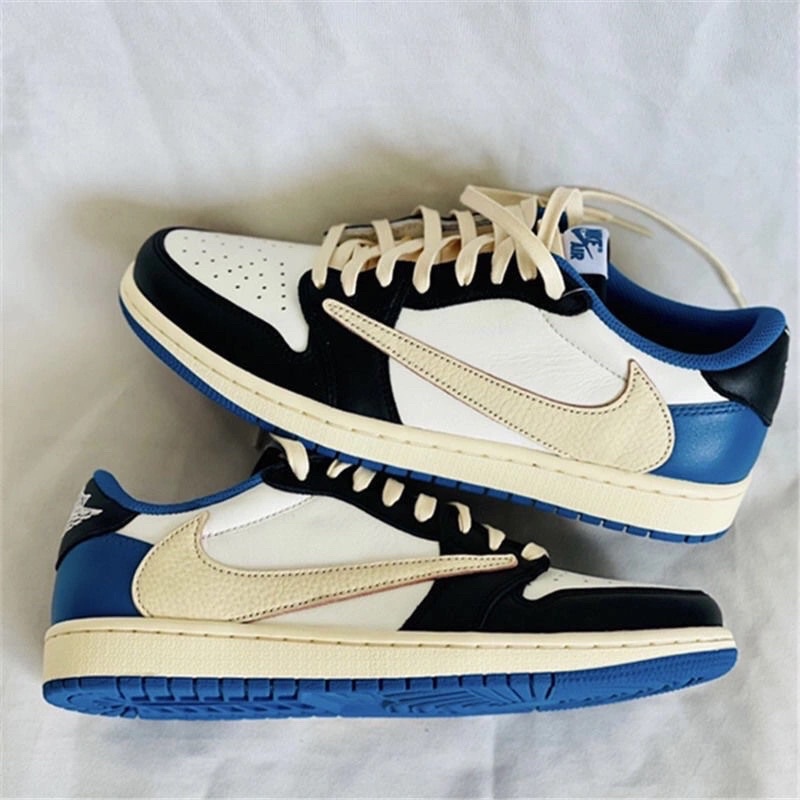 SNEAKERS GIÀY TRAVISS ĐẢO LOGO ĐẾ NGÀ MÀU XANH ĐEN NAM NỮ