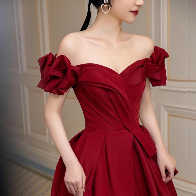 Đầm Dự Tiệc Vải satin Dáng Dài Màu Đỏ Thiết Kế Đơn Giản Thời Trang Sang Trọng Cho Nữ