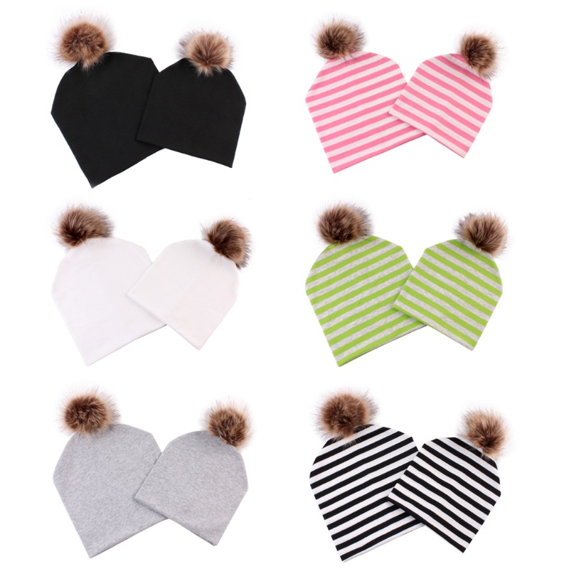 Mũ Beanie Cotton Phối Bóng Lông Mềm Mại Giữ Ấm Mùa Đông Dành Cho Mẹ Và Bé