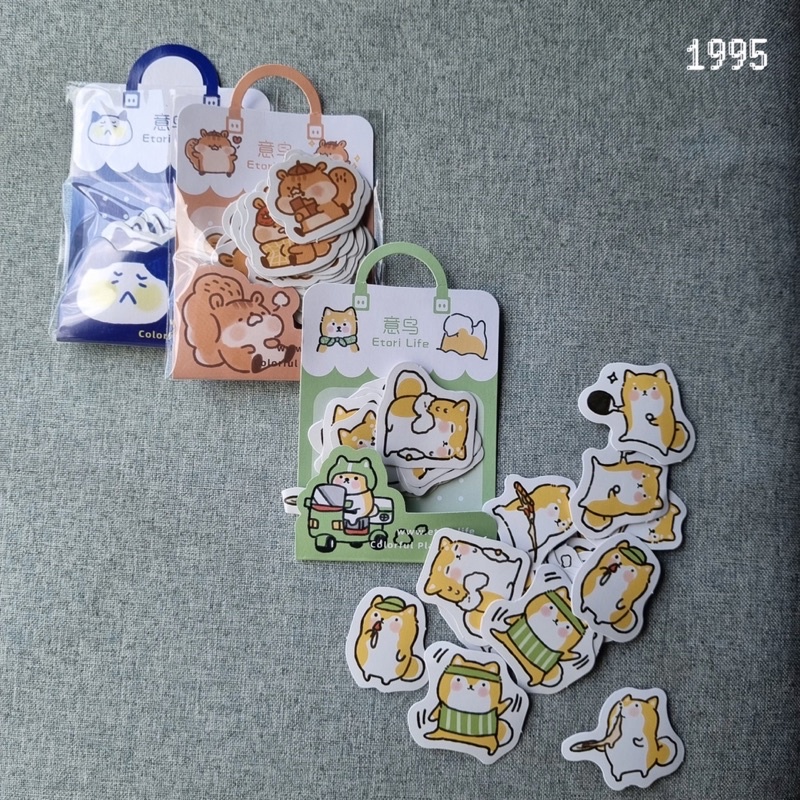 Bộ Sticker Trang Trí 45 Miếng Hình Động Vật Cực Dễ Thươngg