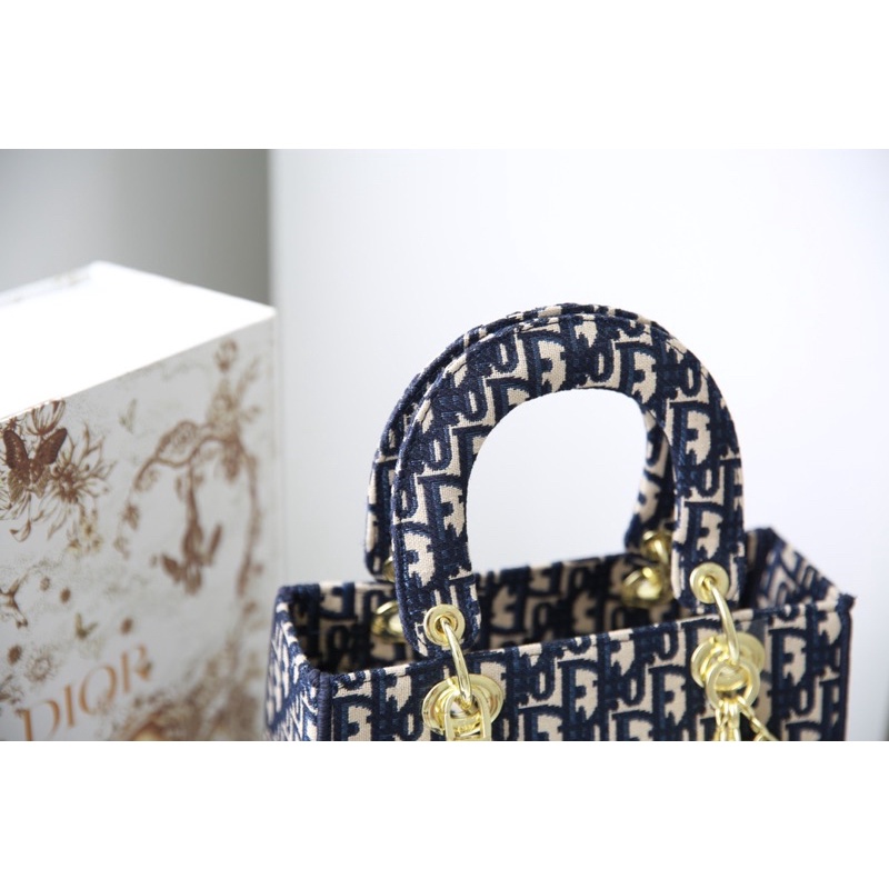 Túi quai xách W566-24 Dior D-Lite hoa văn thêu full2box