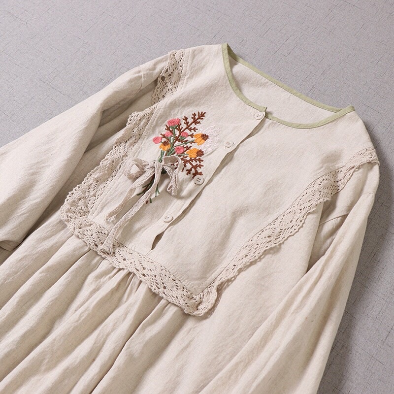 Váy NICOLE thêu hoa ngực