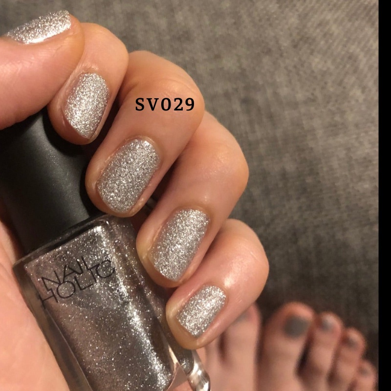 Sơn Nhũ Bạc Lấp Lánh Nail Holic Kose SV029 Nhật Bản