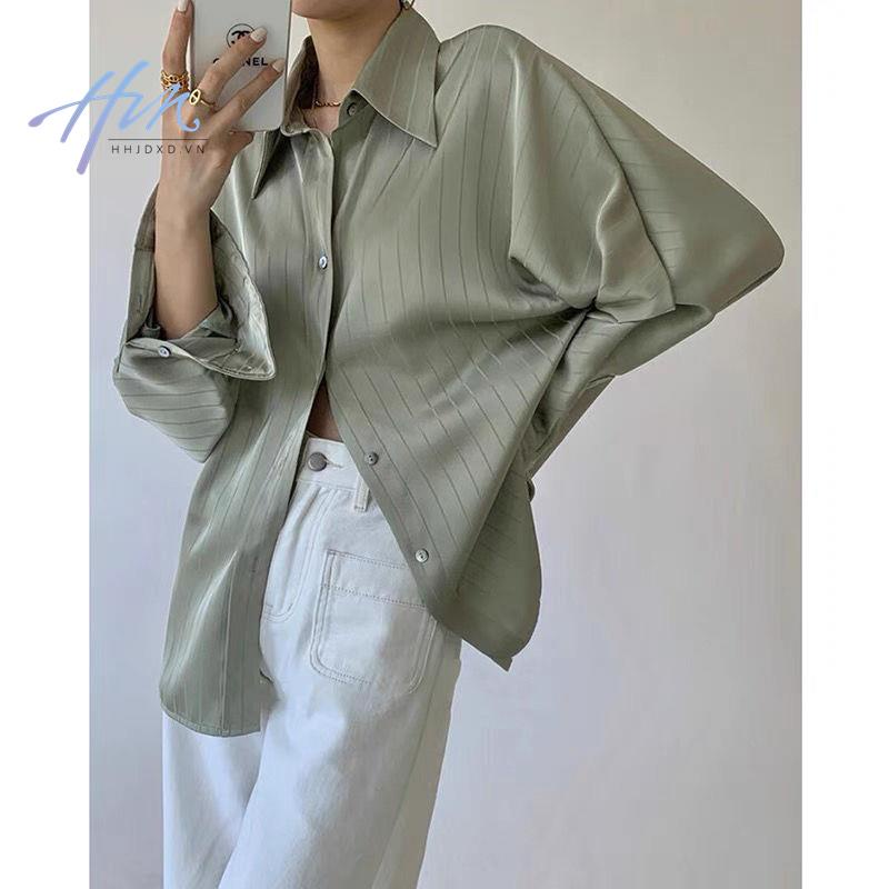 Áo Sơ Mi Satin Đen Dài Tay Dáng Rộng Họa Tiết Kẻ Sọc Phong Cách Retro Hong Kong Cho Nữ