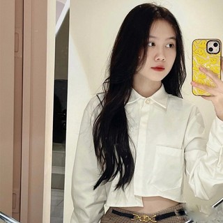 Áo sơmi trắng croptop vạt lệch hack dáng