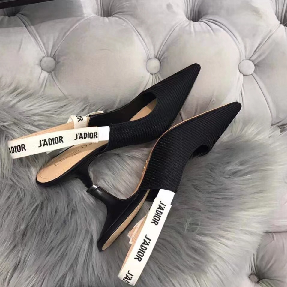 23 mùa xuân và mùa hè thời trang mới thắt nơ chữ cái bằng da sáng chế Giày cao gót gót mèo