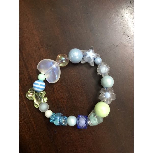 Vòng đeo tay chuỗi hạt nhựa siêu xinh, kute , phong cách hàn quốc, vòng tay xì tin handmade vòng hạt cườm