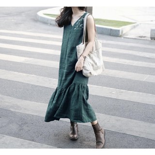 Đầm linen đuôi cá dáng dài không thêu khách order