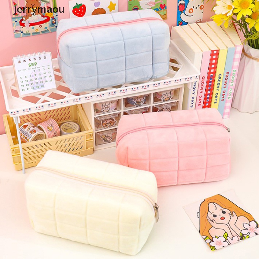 Túi Lông Xù Mềm Mại Đựng Mỹ Phẩm Trang Điểm Cho Nữ 2022