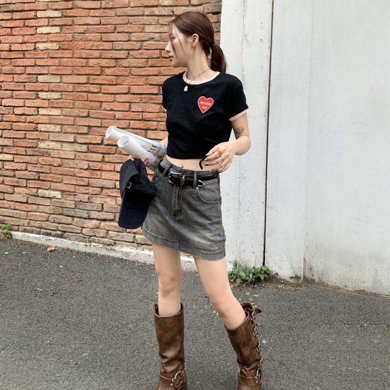 Áo Croptop Dây Rút chiết eo siu xinh - Thêu Trái Tim Chữ Monstier