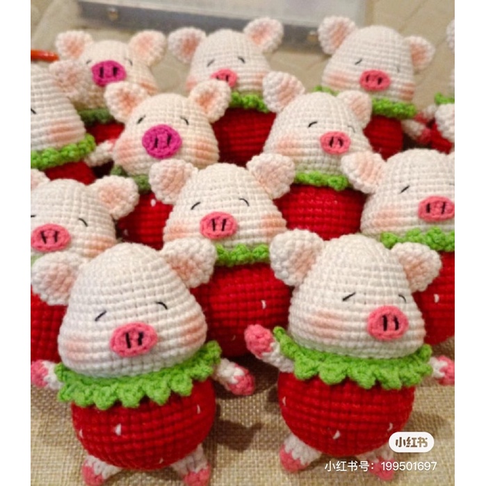 Móc khoá heo hồng