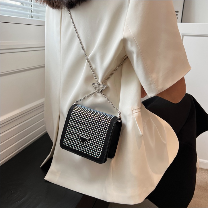 Túi xách nữ kim sa lấp lánh đeo nhiều kiểu lạ mắt bằng dây tùy chỉnh ngắn dài Capucha T262