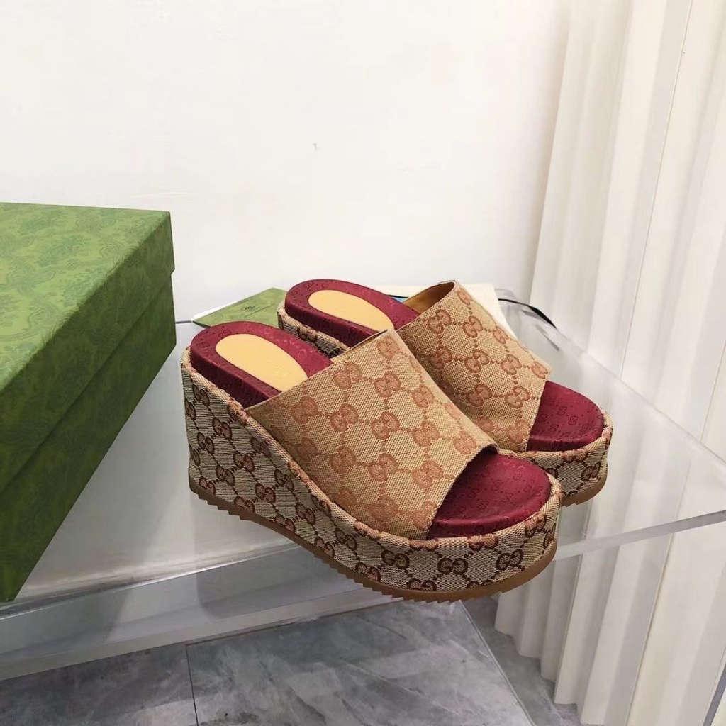 Dép Quai Ngang Vải Canvas Đế Dày Phẳng Thêu Họa Tiết Phong Cách Mới Chất Lượng Cao 23ss Dành Cho Bạn Nữ