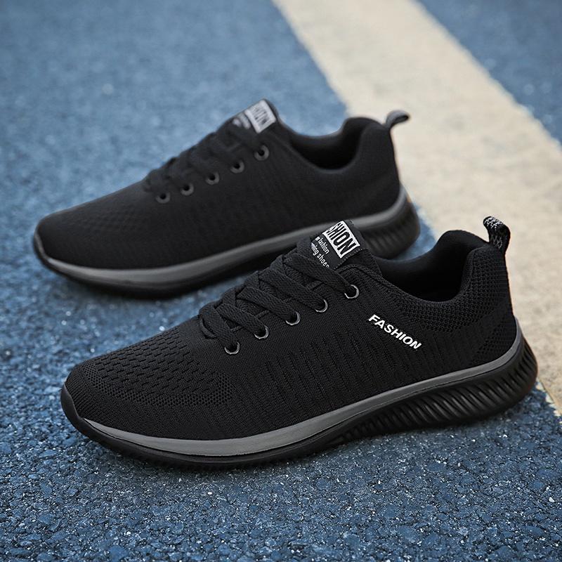 Ready stock black couple sneakers the breathable running shoes unisex casual shoes men light men sport shoes big size sport shoes