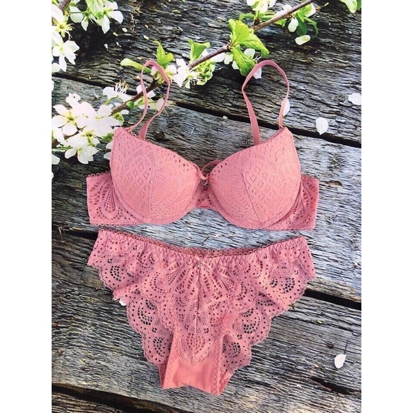 Bộ đồ lót nữ dày . bộ pinkdear siêu đẩy hàng xách tay