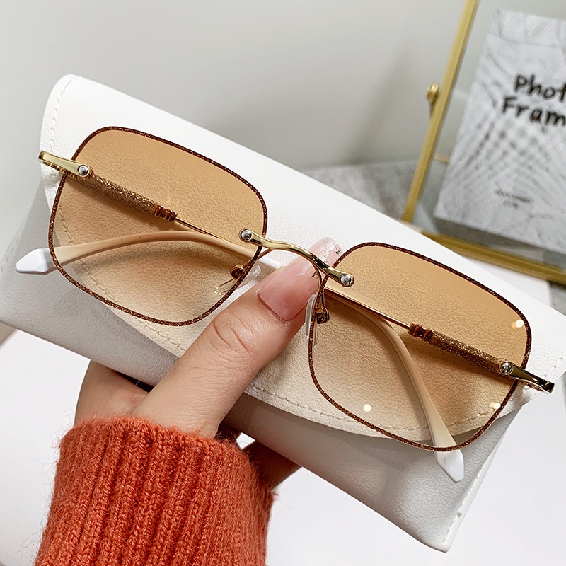 Kính Mát Gọng Kim Loại Thời Trang Cho Nam / Nữ