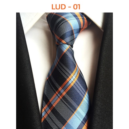 Cà Vạt Lụa 8cm Sọc Ca Rô Thời Trang Lịch Lãm Cho Nam