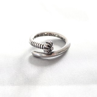 Nhẫn Unisex Chrome Heart Nail bạc cap cấp.