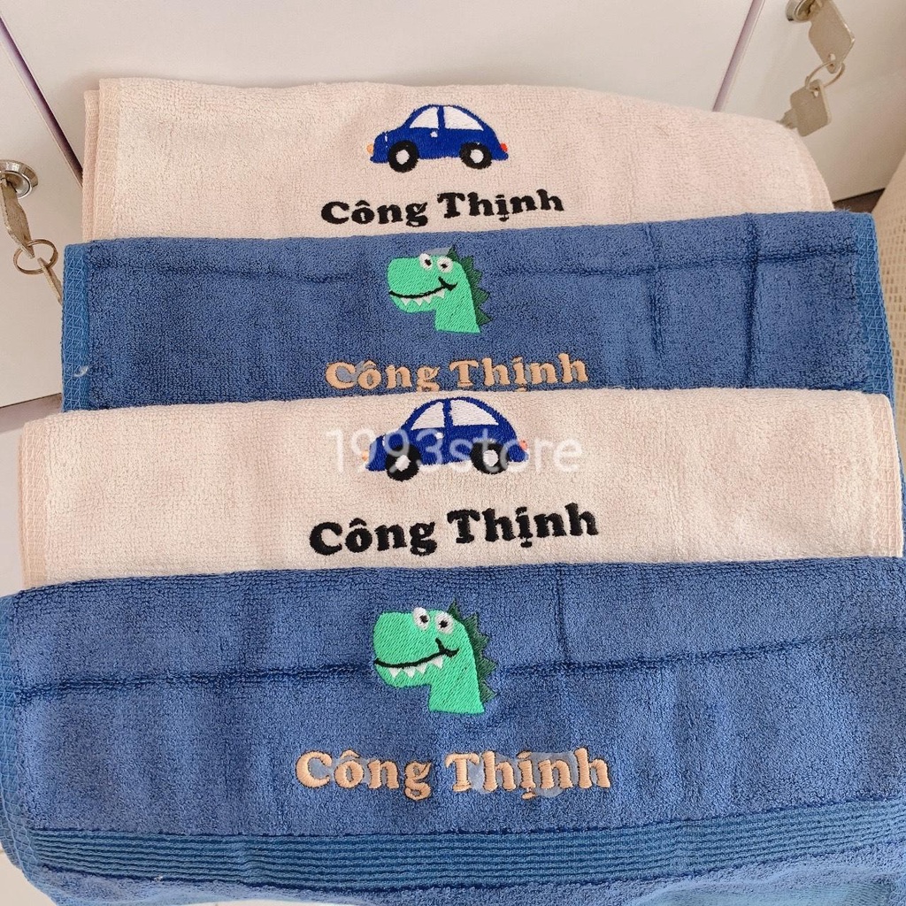 Khăn thêu tên kèm sticker theo yêu cầu xinh xắn đáng yêu size 35x75cm thích hợp cho bé mầm non đi học
