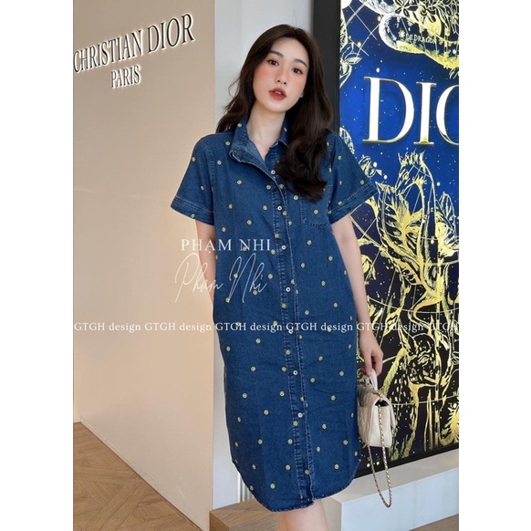 Đầm sơ mi jean tay ngắn họa tiết mặt cười sang trọng VIENS STORE