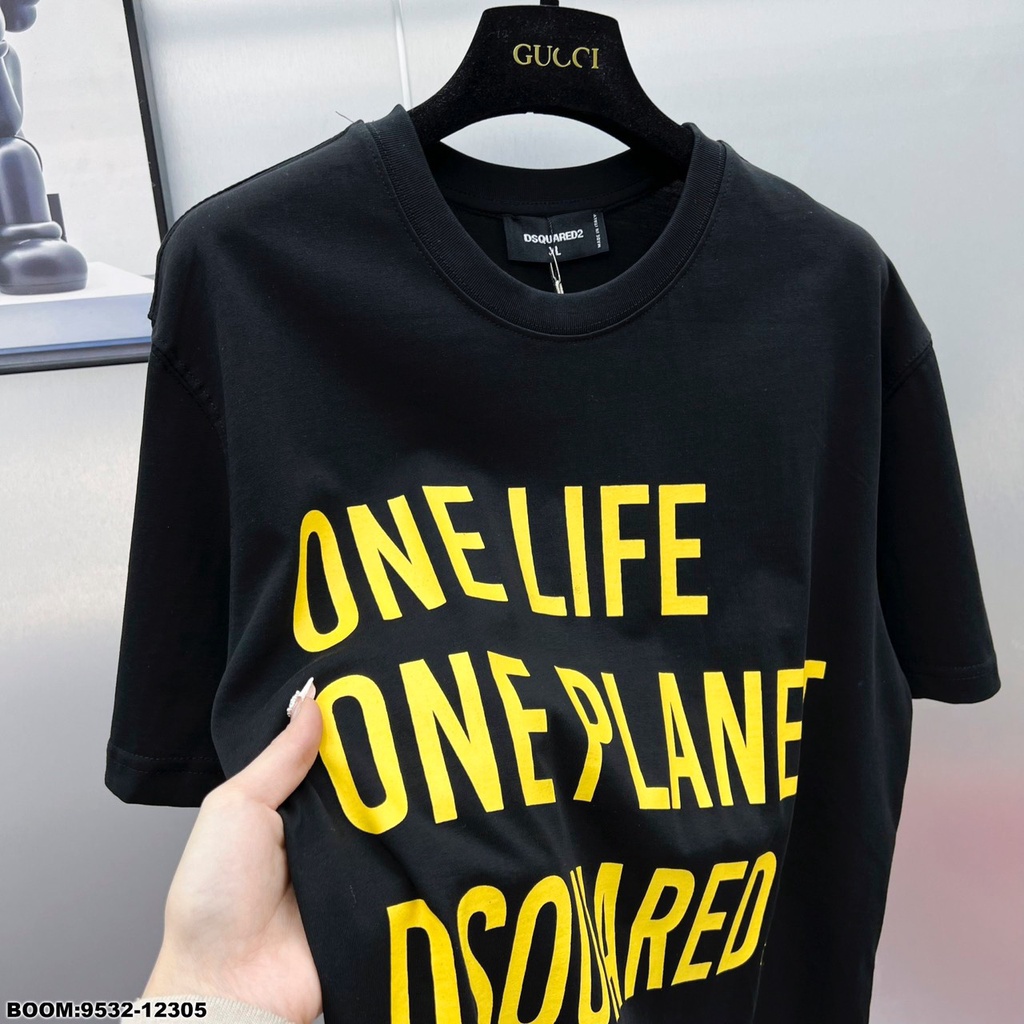 Áo Phông Nam Đen Trơn In Chữ DSQ Vải Mềm Mịn - Áo Thun Nam DSQ Chữ Màu Cao Cấp