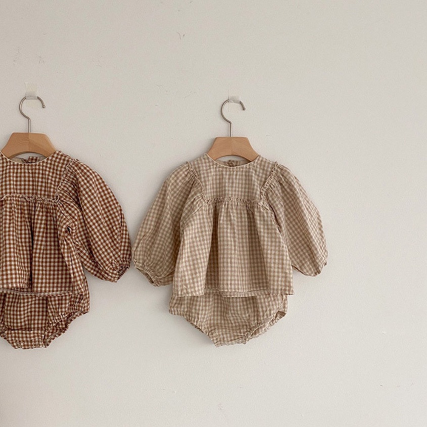 Set Áo Thun Tay Dài Phối Quần Short Họa Tiết Caro Dễ Thương Thời Trang Xuân Hè Cho Bé Gái