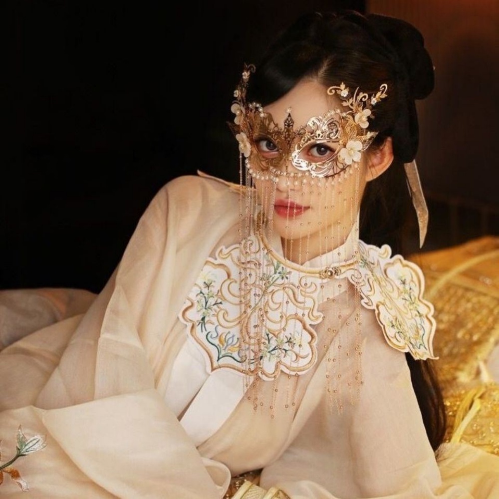 Mặt Nạ Hợp Kim Phối Tua Rua Phong Cách Vintage Sang Trọng Cho Nữ