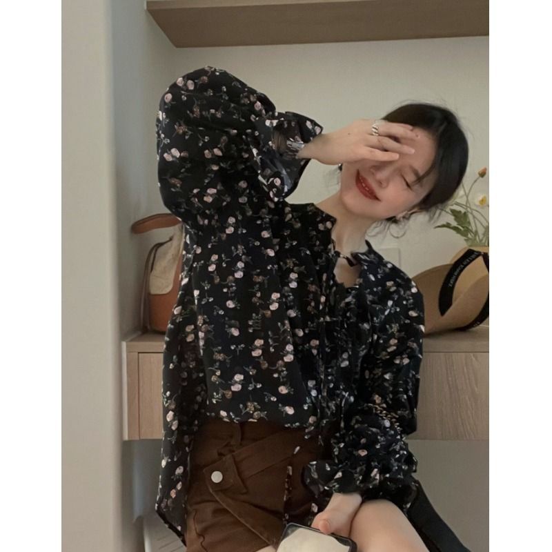 Áo Sơ Mi Nữ Dài Tay Cổ Chữ V In Hoa Màu Đen Phong Cách Hàn Quốc