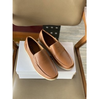 Giày mọi Clarks