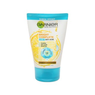 Sữa rửa mặt garnier 3 trong 1 giảm mụn & sáng da