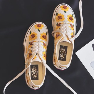 [ORDER] Giày dáng van hoa cúc vàng