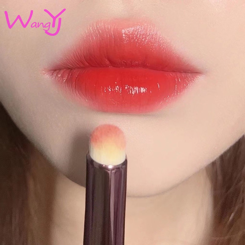 Cọ Trang Điểm Môi Đầu Tròn Tiện Dụng