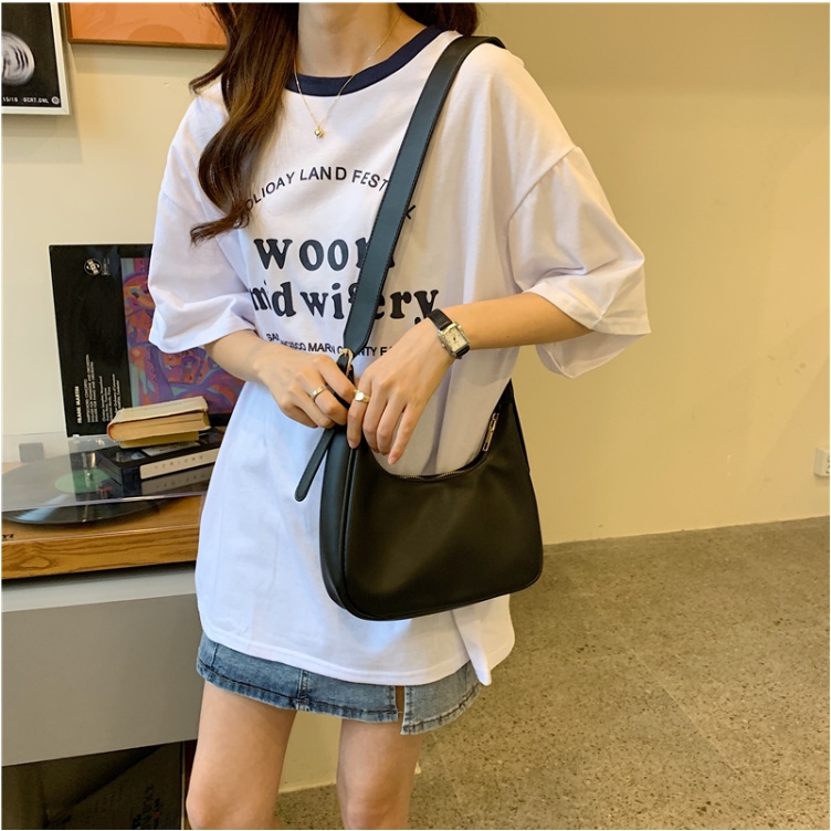 Túi xách dạo phố ngày hè trẻ trung năng động chất da mới dày hơn xịn xò hơn Capucha T3