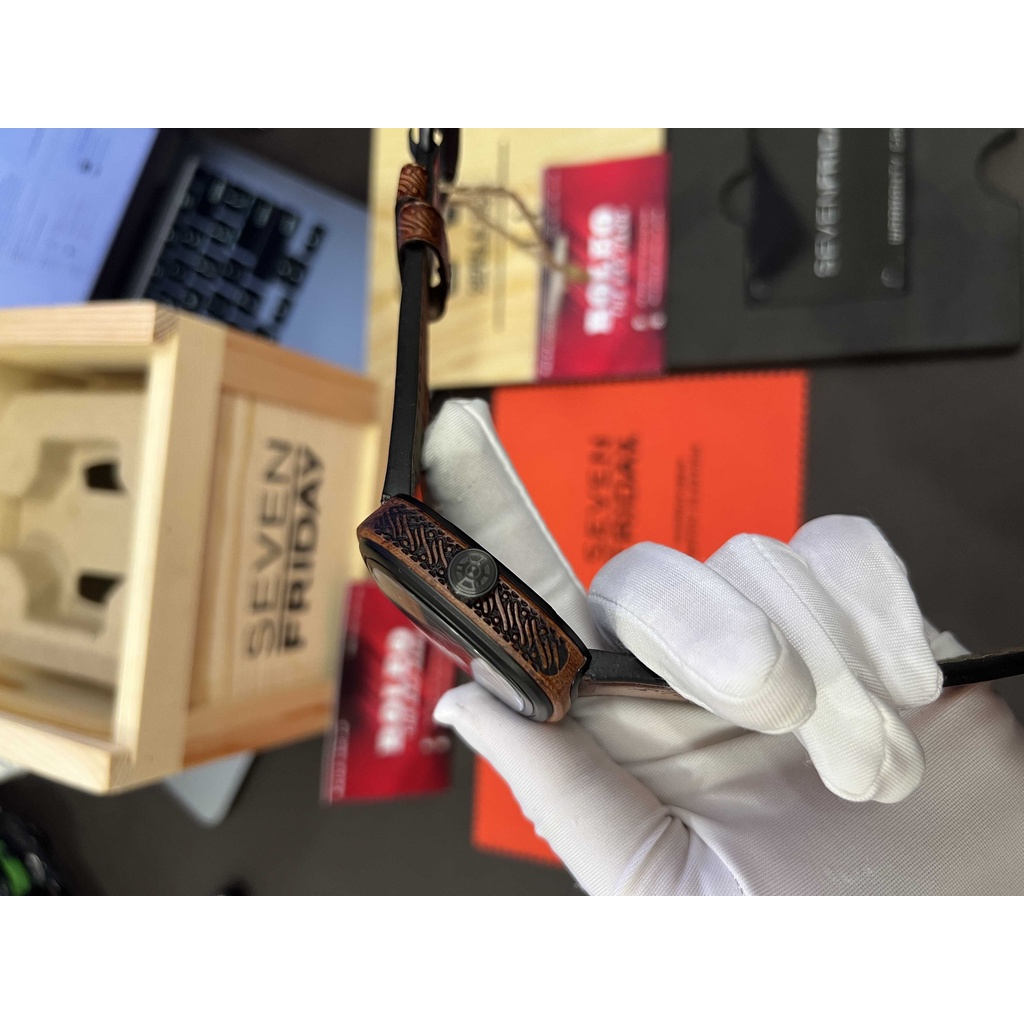 Đồng hồ sevenfriday P2B/05