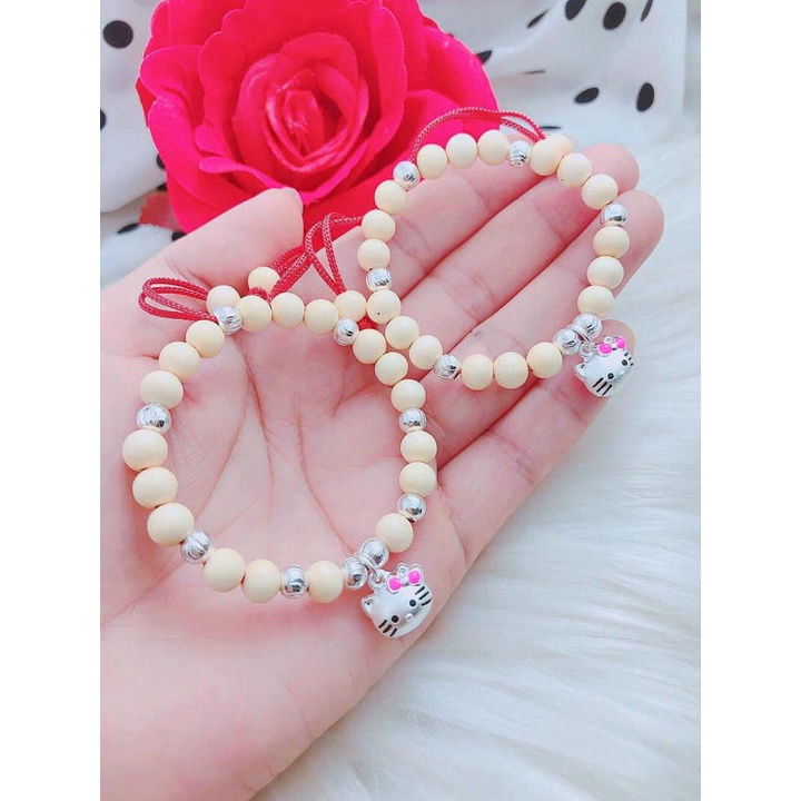 Vòng dâu tằm mèo bạc